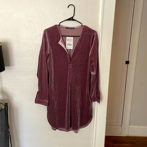 Lucky loaves velvet dress with pockets